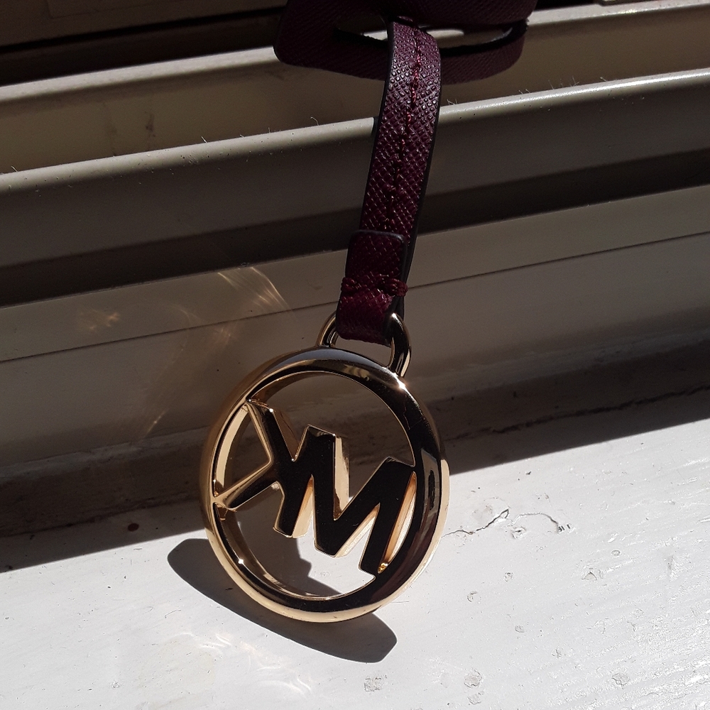 Micheal Kors purse tag